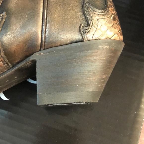 Dan Post ladies 6’ Faux chocolate python NWT - Picture 3 of 6